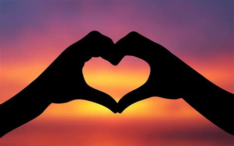 ‎Love Heart .
